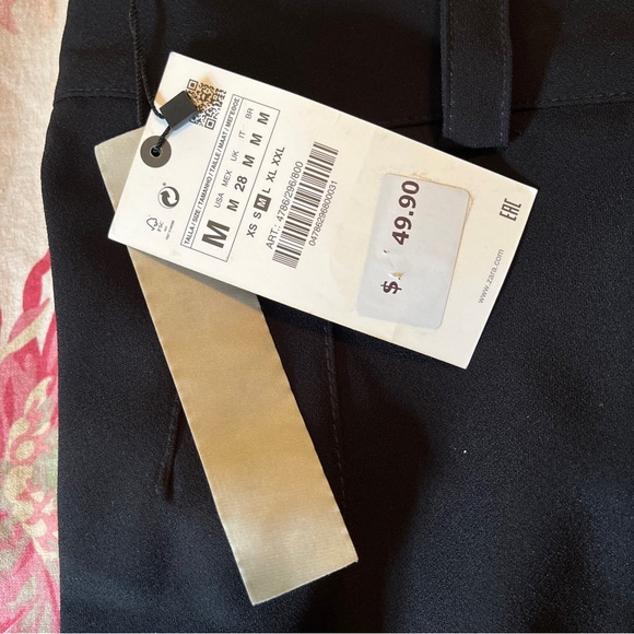 ZARA Size Medium Black Dress Pants Full Length Straight Leg Sewn-Leg-Line NEW - Picture 9 of 16